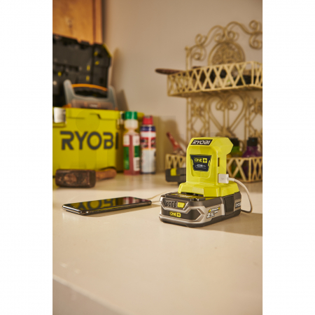 RYOBI R18USB 18V Akumulátorový USB adaptér 5133004381