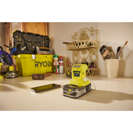 RYOBI R18USB 18V Akumulátorový USB adaptér 5133004381