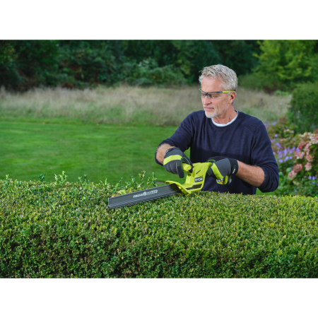 RYOBI RY18HT40B-0 18V ONE+ akumulátorový plotostřih, délka lišty 40 cm 5133006891