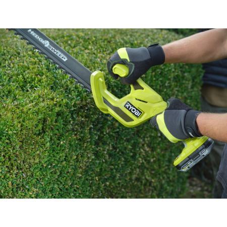 RYOBI RY18HT40B-0 18V ONE+ akumulátorový plotostřih, délka lišty 40 cm 5133006891