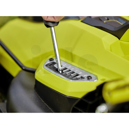 RYOBI RY18LMX33A 18V ONE+™ HP bezuhlíková sekačka na trávu, šířka záběru 33 cm,  (1 x 4,0Ah) 5133006394
