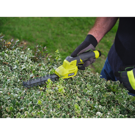 RYOBI RY4CGSA-120 4V USB Lithium nůžky na keře 5133006740