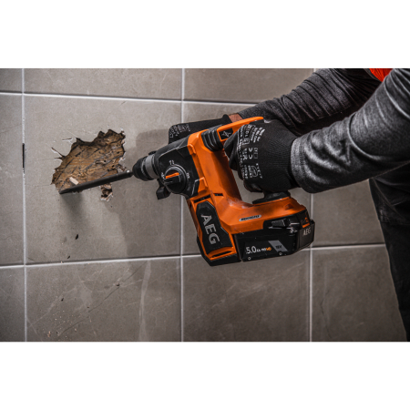 RYOBI BBH 18BL2 18V Bezuhlíkové SDS+ kladivo 4935480697