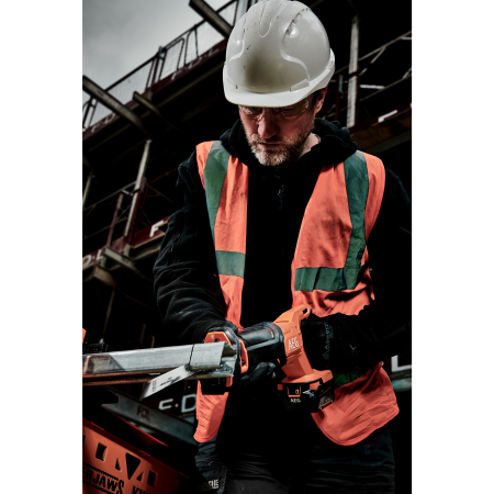 RYOBI BUS 18C2 18V Šavlová pila 4935478942