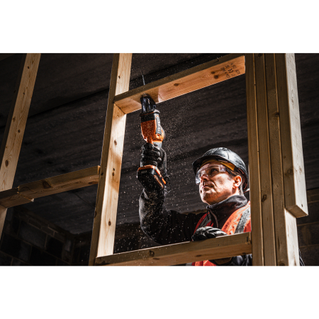 RYOBI BUS 18SBL 18V Subkompaktní bezuhlíková šavlová pila 4935479662