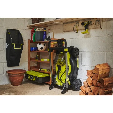 RYOBI RY18LMX40C-240 18V ONE+ Akumulátorová sekačka na trávu, šířka záběru 40 cm (2 x 4,0 Ah) 5133006290