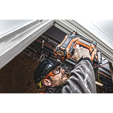 RYOBI B16N18 18V Bezuhlíková hřebíkovačka 16GA 4935451533