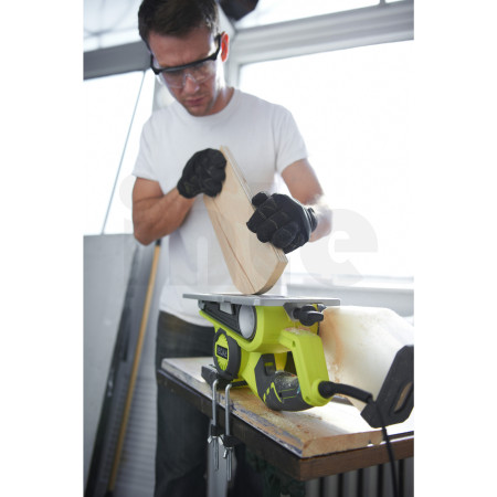 RYOBI EBS800 800W Pásová bruska 76mm 5133001148