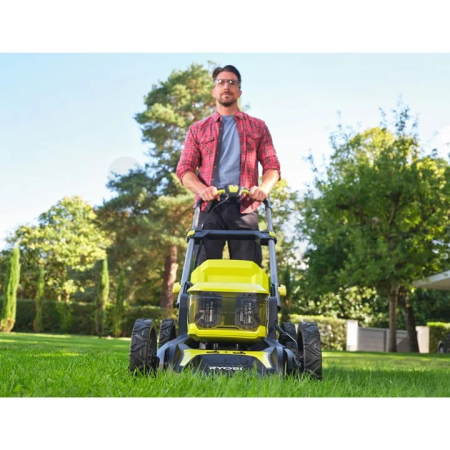 RYOBI RY18LMX46A-250 18V ONE+ bezuhlíková sekačka na trávu, se šířkou záběru 46 cm, (2 x 5,0Ah) 5133005790