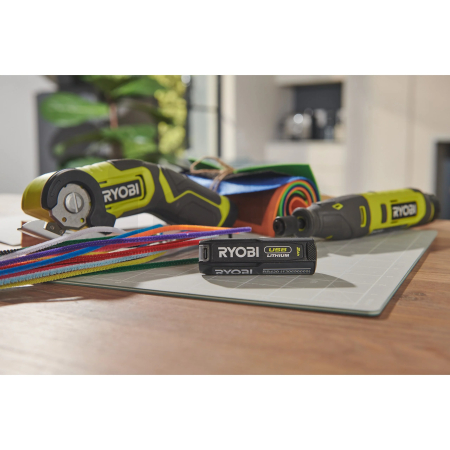 RYOBI RB420 2,0Ah Akumulátor USB Lithium 5133005882