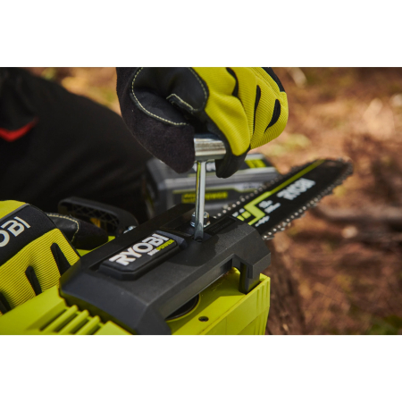 RYOBI RY36THCSX30A-0 36V bezuhlíková řetězová pila, lišta 30 cm 5133006449