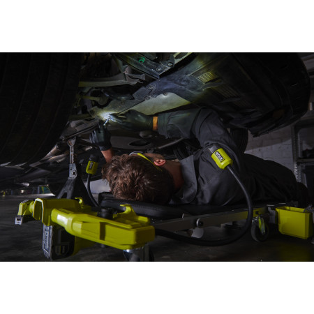 RYOBI RALC18 Servisní lehátko s osvětlením 18V ONE+ ™ 5133007046