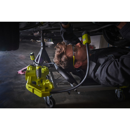 RYOBI RALC18 Servisní lehátko s osvětlením 18V ONE+ ™ 5133007046
