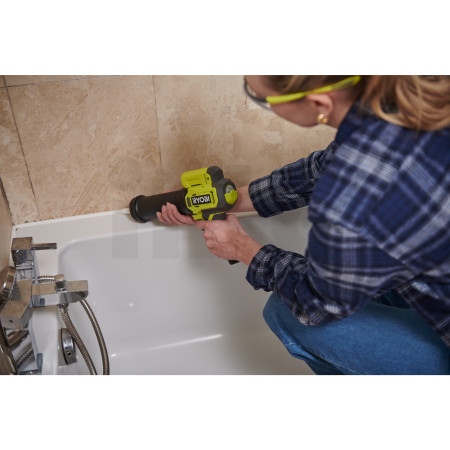 RYOBI RCG4 4V USB Lithium™ vytlačovací pistole 5133006531
