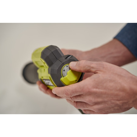 RYOBI RCG4 4V USB Lithium™ vytlačovací pistole 5133006531