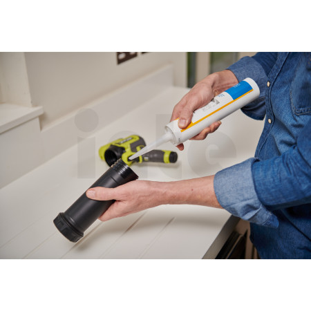RYOBI RCG4 4V USB Lithium™ vytlačovací pistole 5133006531