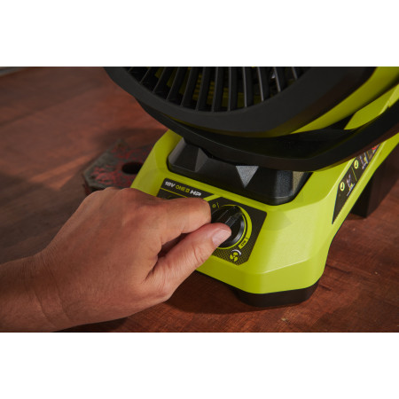 RYOBI RF18X 18V ONE+™ otočný ventilátor 5133006782