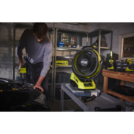 RYOBI RF18X 18V ONE+™ otočný ventilátor 5133006782