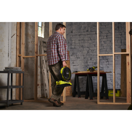 RYOBI RF18X 18V ONE+™ otočný ventilátor 5133006782