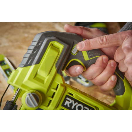 RYOBI RJS18 18V ONE+™ přímočará pila (1 x 2,0) 5133006921