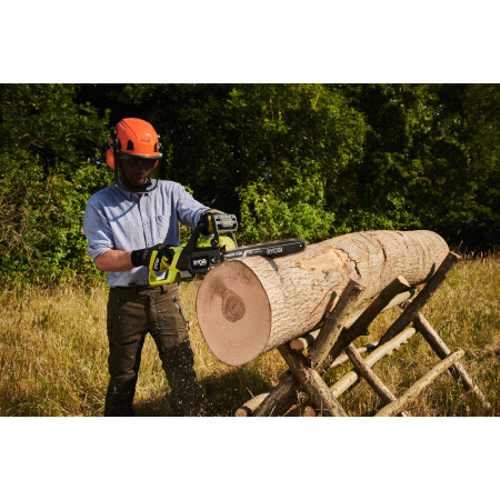 RYOBI RY36CSX40C MAX POWER Bezuhlíková 40cm řetězová pila 5133006726
