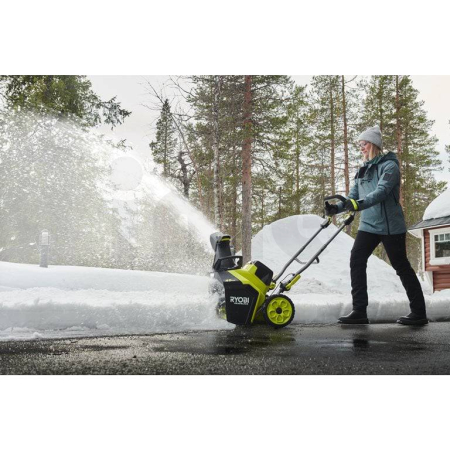 RYOBI RY18STX45A-0 Bezuhlíková sněhová fréza, šířka záběru 45cm, 5133006813