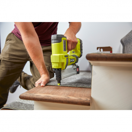 RYOBI R18GS18 18V Akumulátorová 18G sponkovačka 5133005138