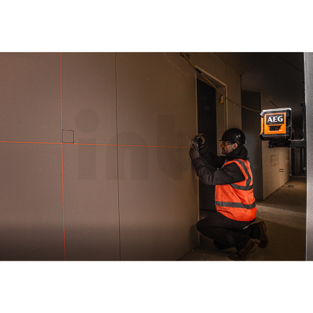RYOBI CLR215-B Červený křížový laser 4935472252
