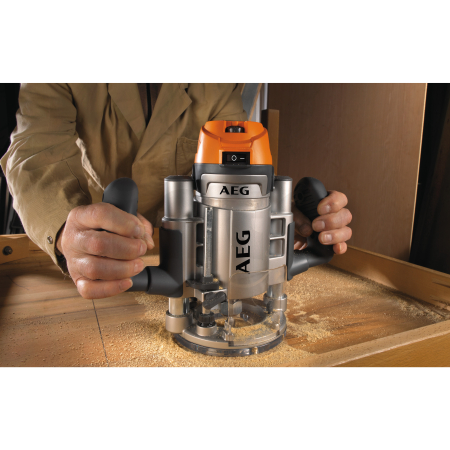 RYOBI MF 1400KE Kombo horní frézka 4935411850