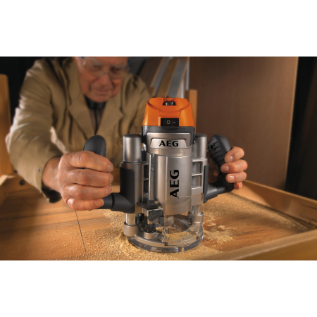 RYOBI MF 1400KE Kombo horní frézka 4935411850