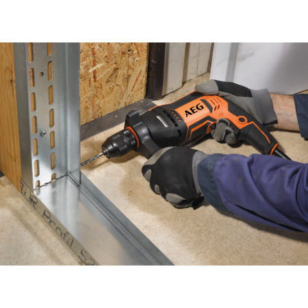 RYOBI SBE 750 RE Příklepová vrtačka 4935442850