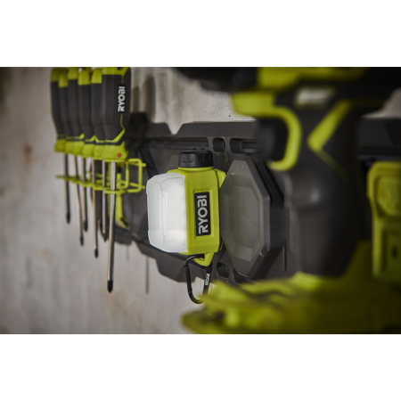 RYOBI RLA4 4V Akumulátorové prostorové světlo USB LITHIUM™ 5133006313
