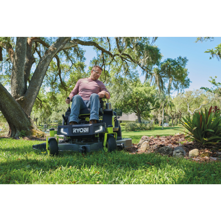 RYOBI RY72ZTRX137 72V Bezuhlíkový zahradní rider s nulovým poloměrem otáčení, šířka záběru 137cm 5133005762